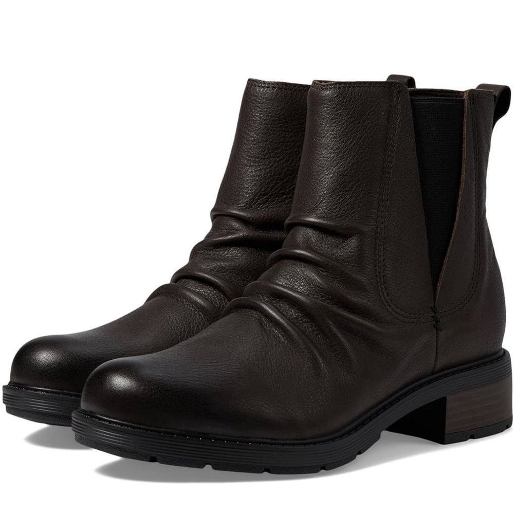 Clarks Women's Hearth Rose Mid Calf Boots Size 8.Leather.R14